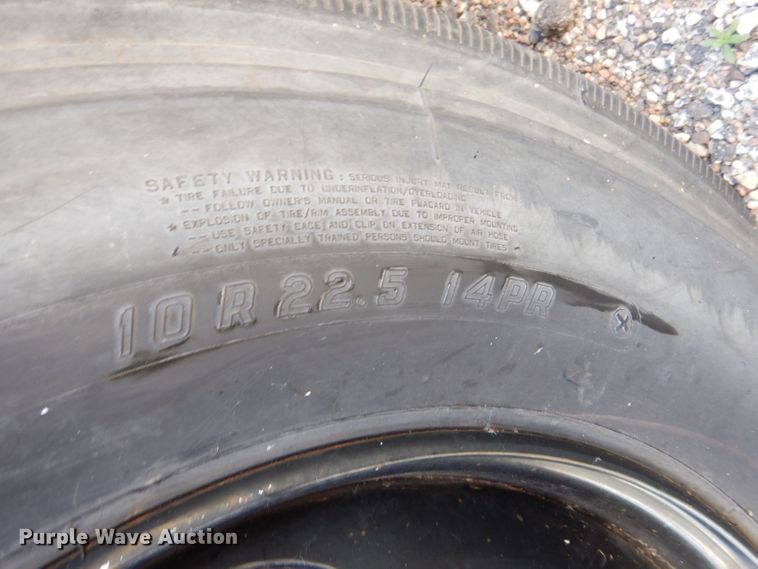 image for item LS9244 1991 Blue Bird  school bus