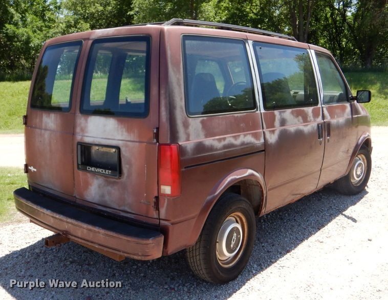 image for item LS9245 1991 Chevrolet Astro  van