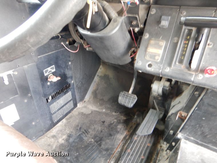 image for item LS9260 2001 Blue Bird  school bus