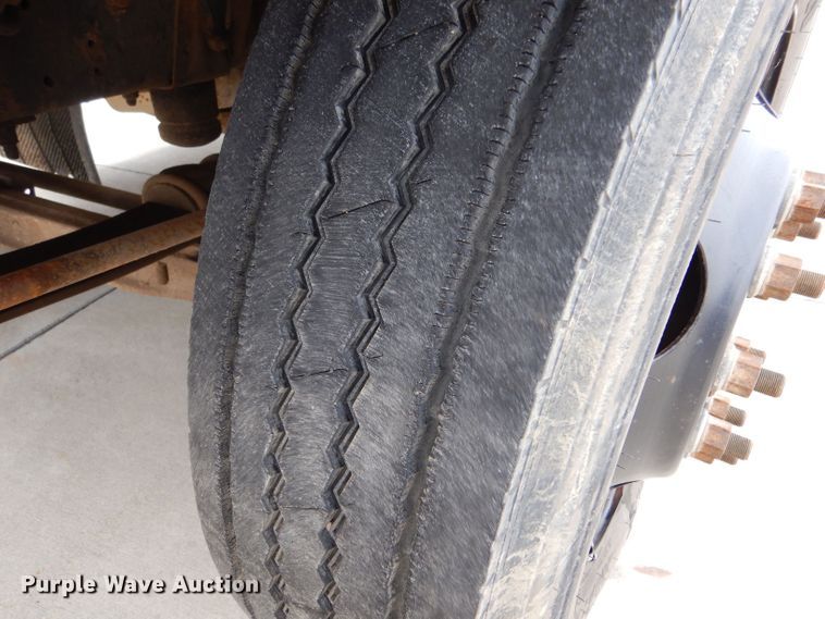 image for item LS9260 2001 Blue Bird  school bus