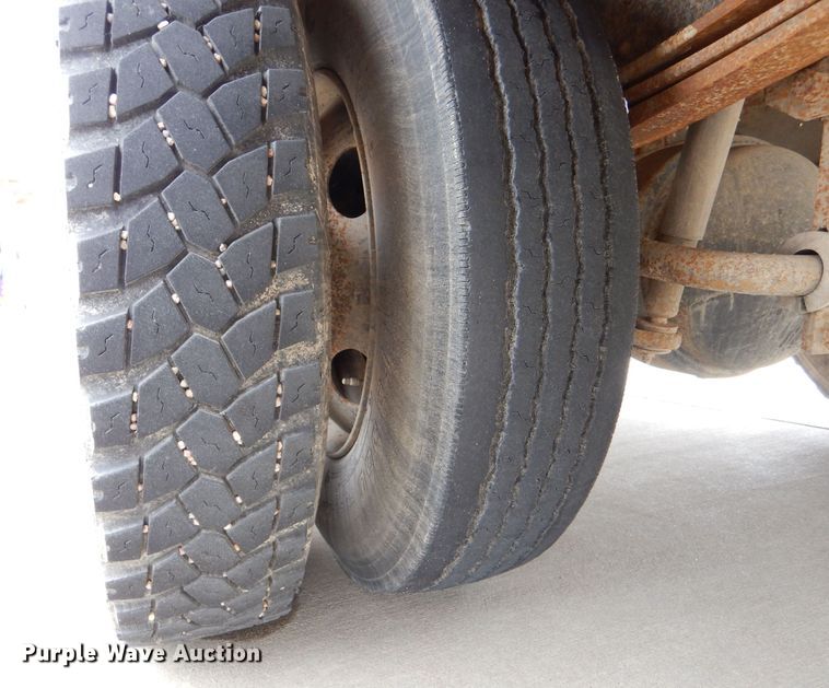 image for item LS9260 2001 Blue Bird  school bus