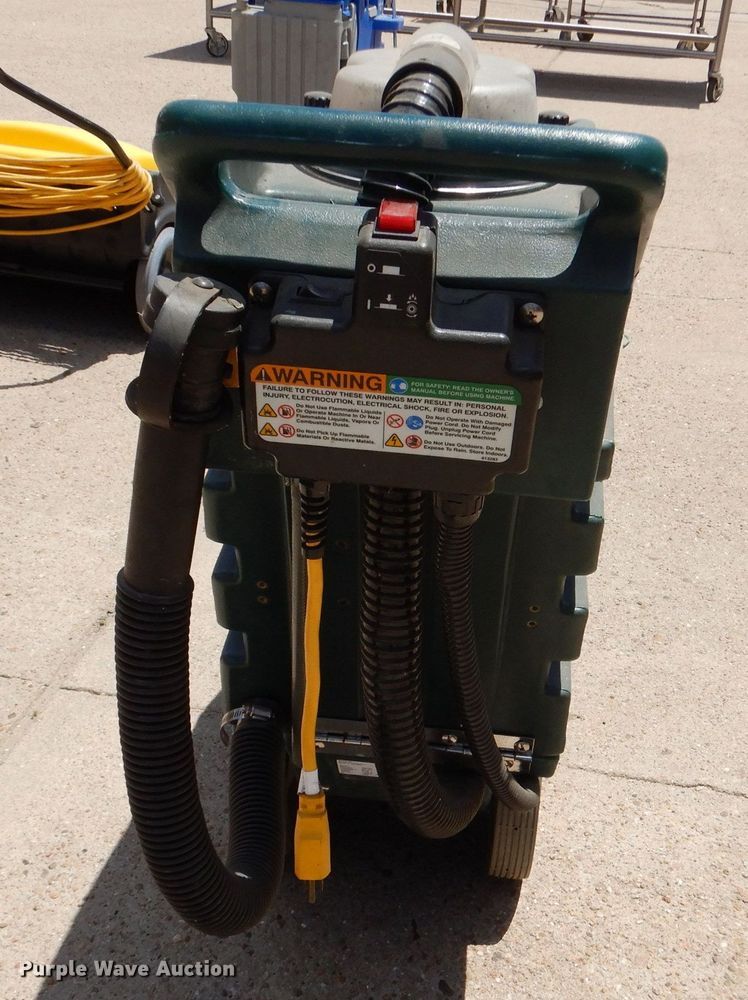 image for item LS9262 (7) floor cleaning machines