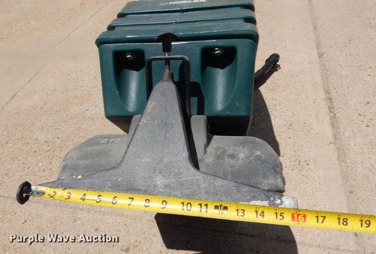 image for item LS9262 (7) floor cleaning machines