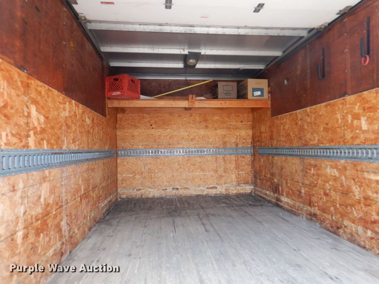 image for item LS9267 1999 Dodge Ram 3500  box truck