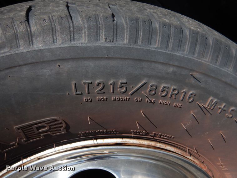 image for item LS9267 1999 Dodge Ram 3500  box truck