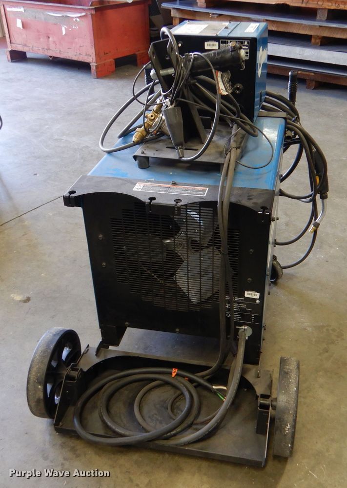 image for item LS9268 Miller Shopmate 300DX  welder