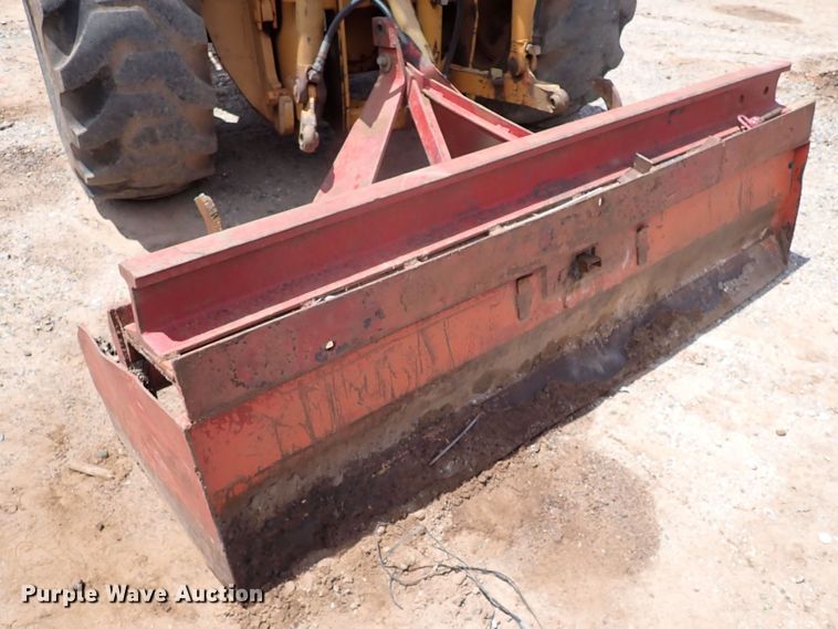 image for item LU9024 1984 Case 580 Super E  landscape tractor