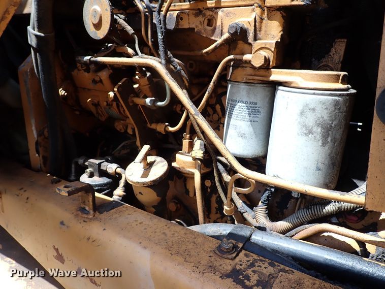 image for item LU9024 1984 Case 580 Super E  landscape tractor