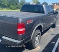 image for item LU9042 2004 Ford F150  SuperCab pickup truck