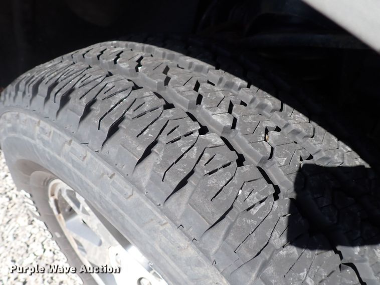 image for item LU9042 2004 Ford F150  SuperCab pickup truck