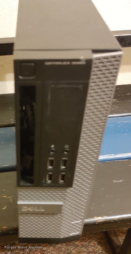 image for item LU9073 Computers