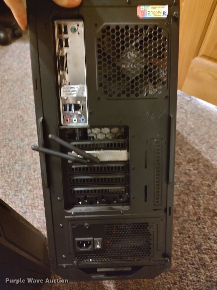 image for item LU9073 Computers