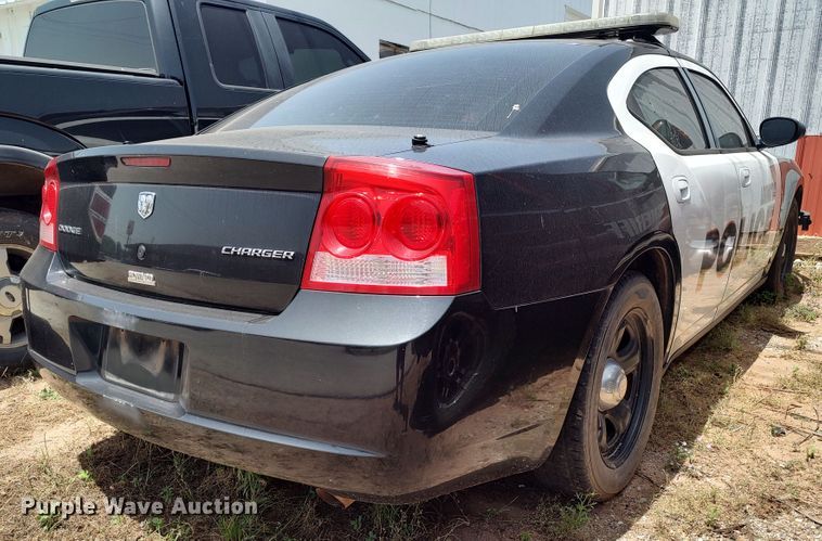 image for item LU9075 2010 Dodge Charger