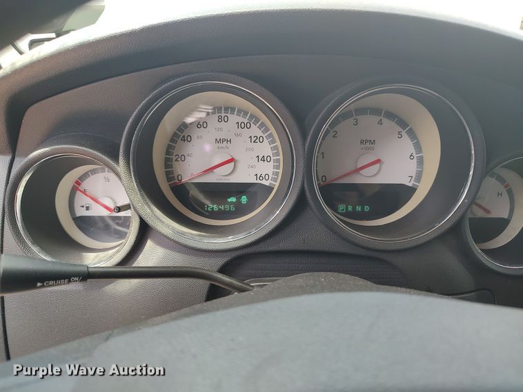 image for item LU9075 2010 Dodge Charger