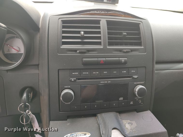 image for item LU9075 2010 Dodge Charger