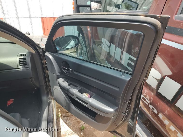 image for item LU9075 2010 Dodge Charger