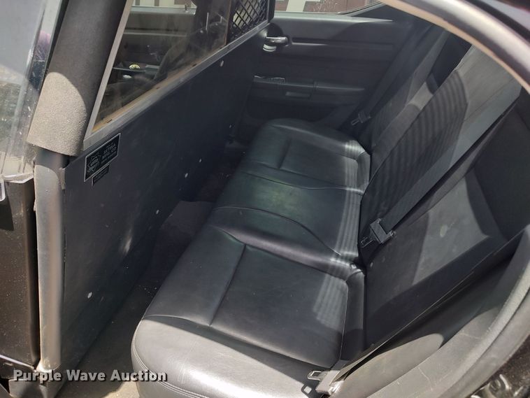 image for item LU9075 2010 Dodge Charger