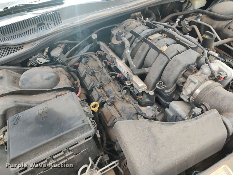 image for item LU9075 2010 Dodge Charger