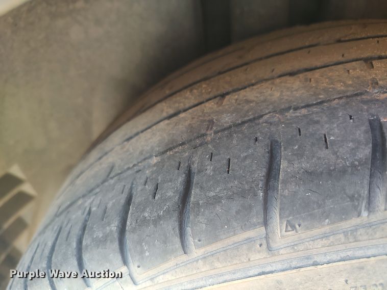 image for item LU9075 2010 Dodge Charger