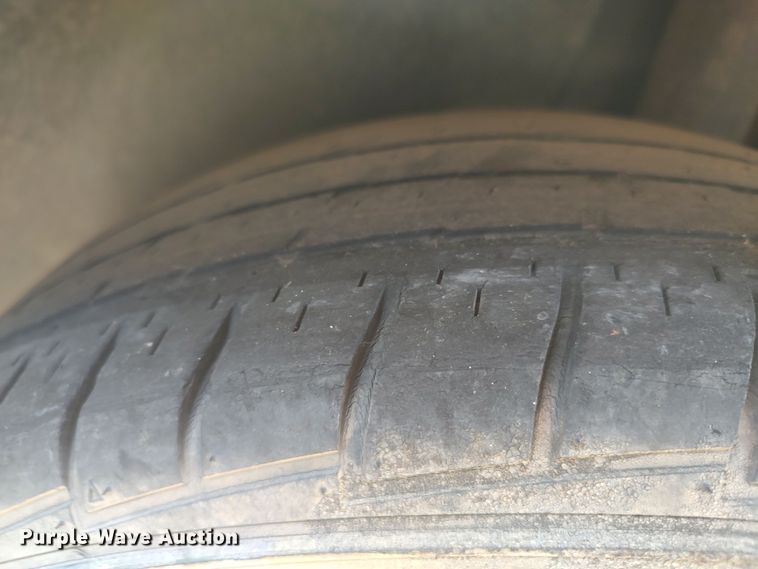 image for item LU9075 2010 Dodge Charger