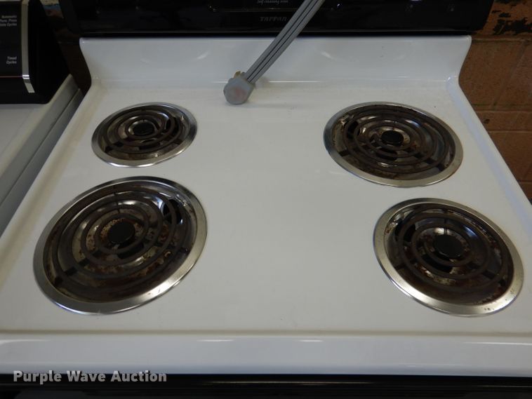 image for item MD9059 Tappan  electric range
