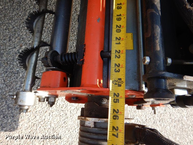 image for item MF9059 2015 Jacobsen Eclipse 322  reel mower