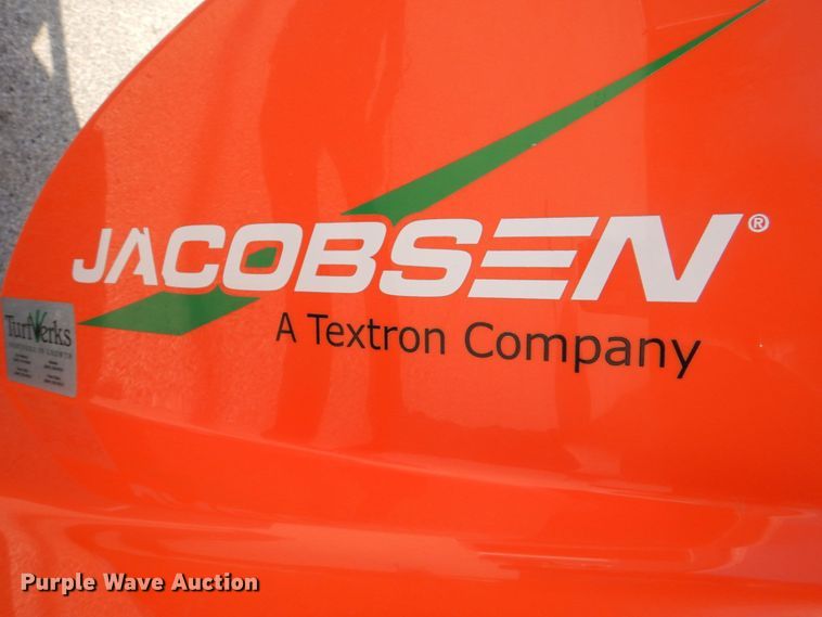 image for item MF9059 2015 Jacobsen Eclipse 322  reel mower