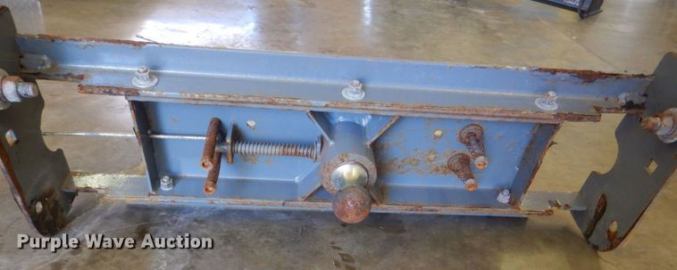 image for item MF9122 B&W  gooseneck hitch