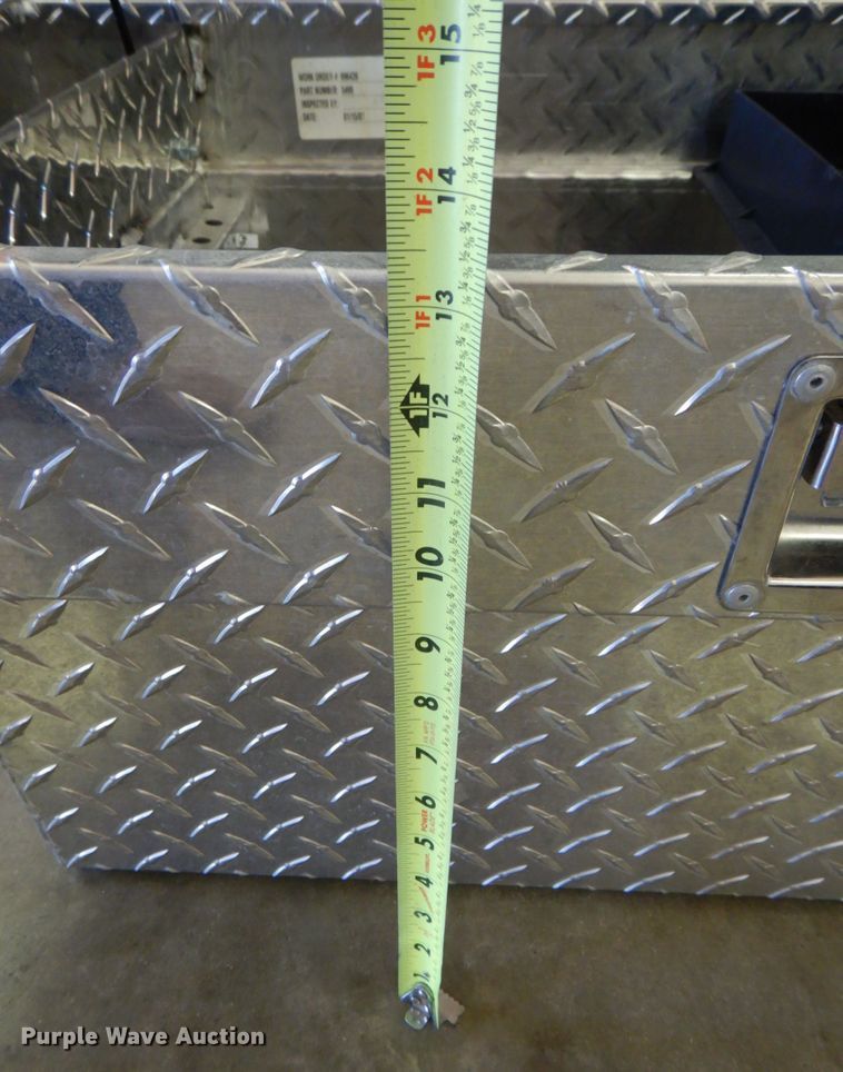 image for item MF9123 Challenger  toolbox