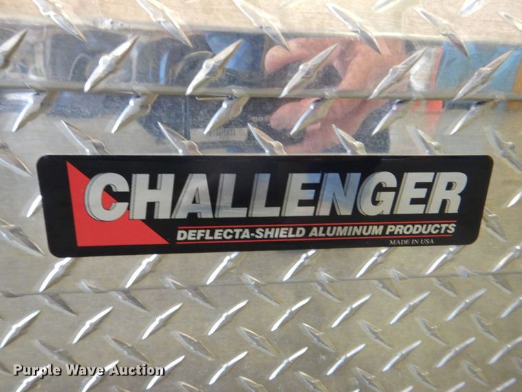 image for item MF9123 Challenger  toolbox