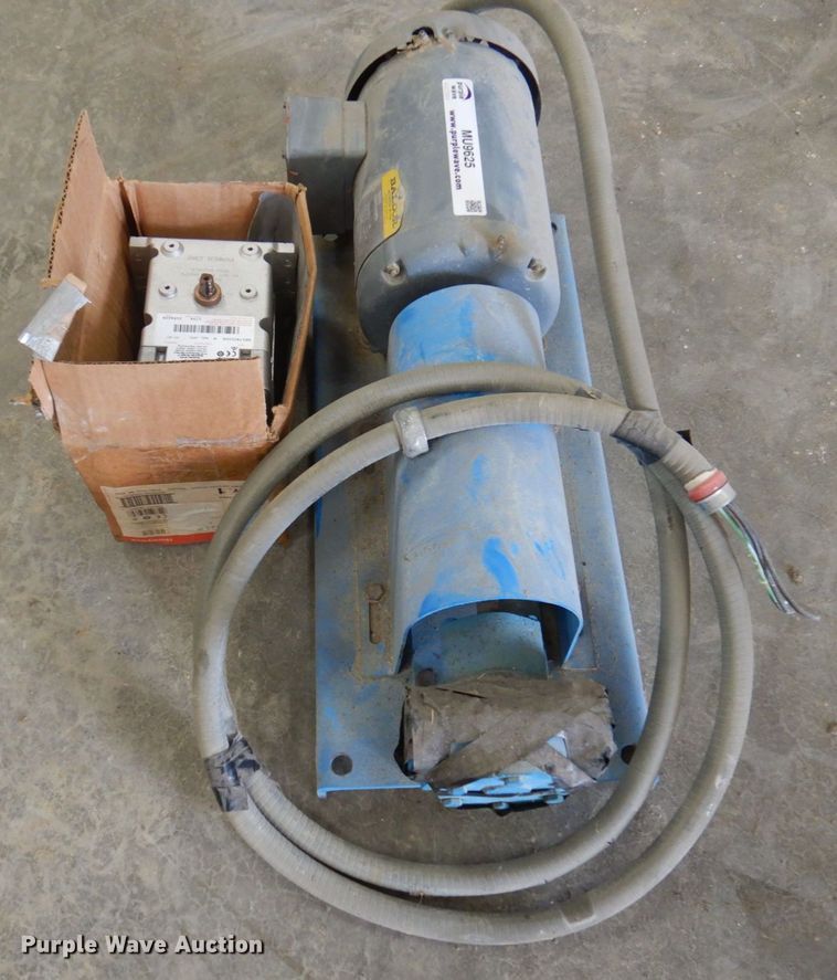 image for item MU9625 Baldor M3556T  fuel pump