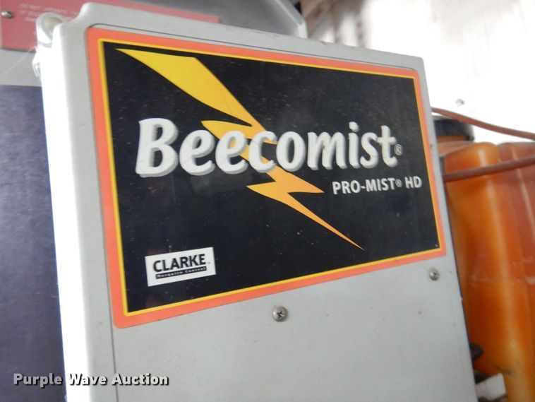 image for item MU9626 (2) Clarke Pro-Mist 25 HD mosquito foggers