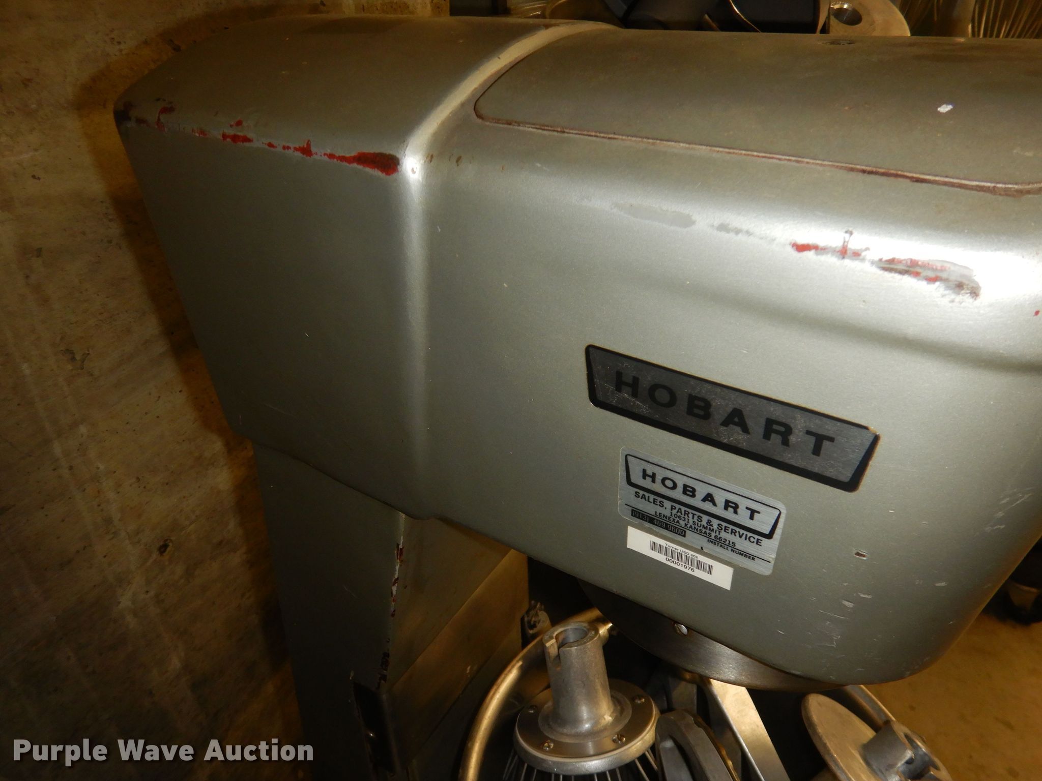 Hobart mixer in Kansas City, KS Item MD9041 sold Purple Wave
