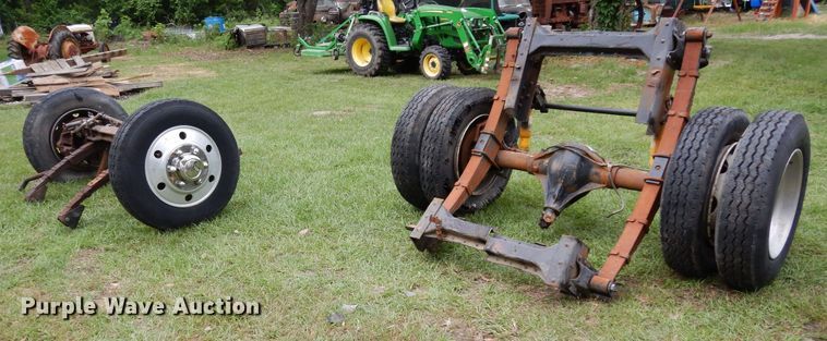 image for item DH8533 RV front and rear axle assemblies