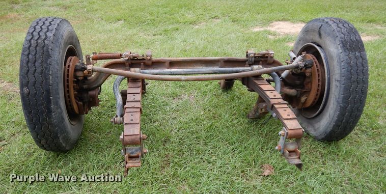 image for item DH8533 RV front and rear axle assemblies