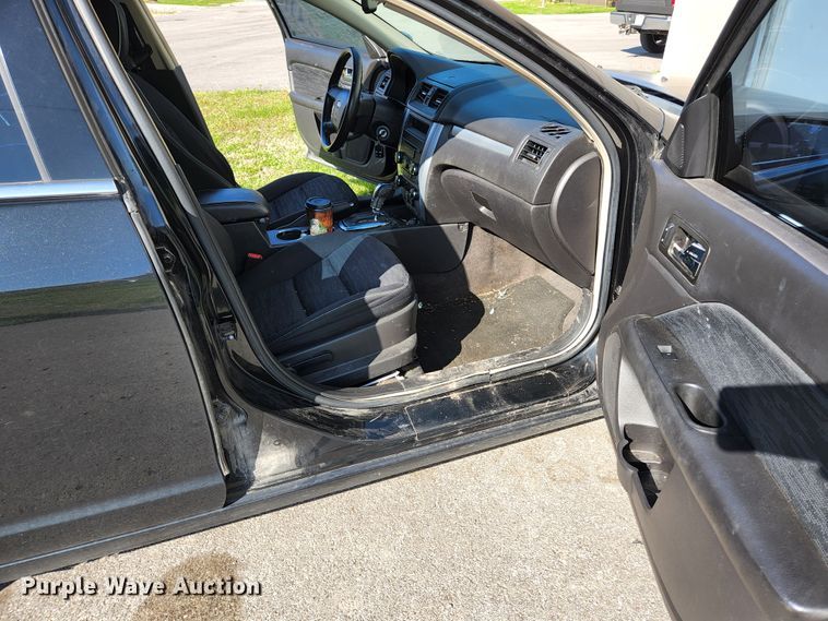 image for item DI1219 2010 Ford Fusion SE