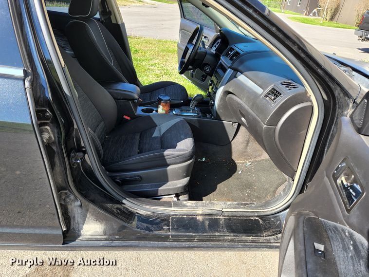 image for item DI1219 2010 Ford Fusion SE