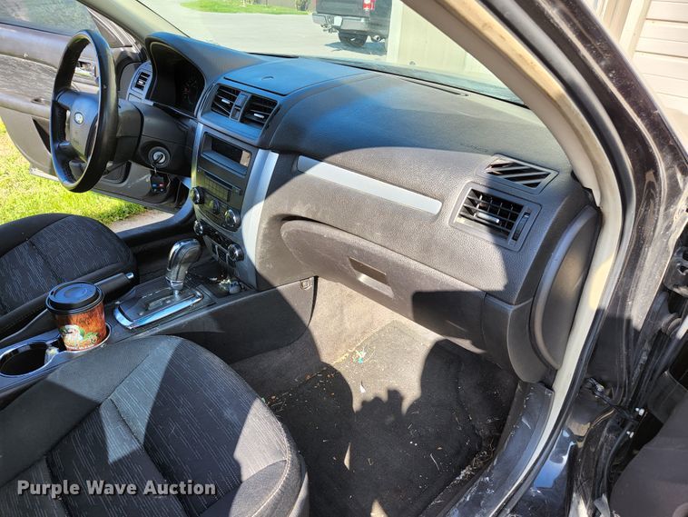 image for item DI1219 2010 Ford Fusion SE