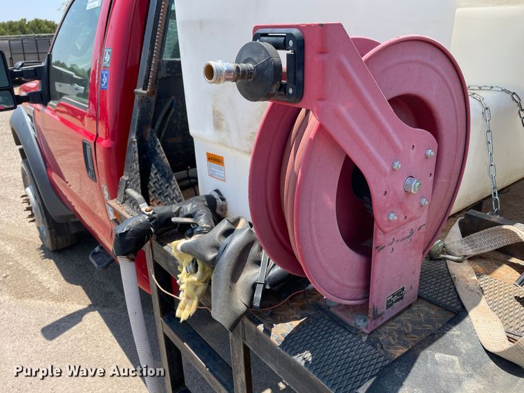 image for item DJ5209 2008 Ford F550 Super Duty  vacuum truck