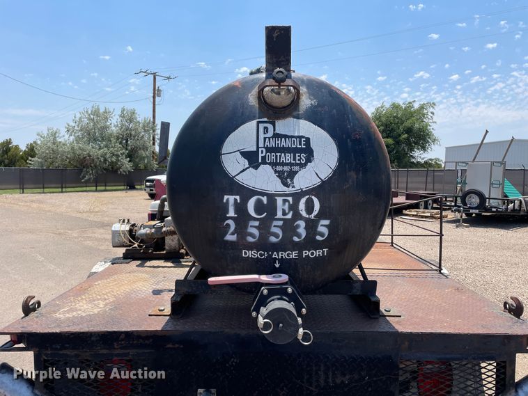 image for item DJ5209 2008 Ford F550 Super Duty  vacuum truck