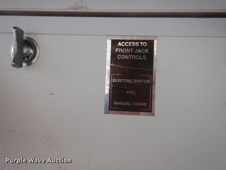 image for item DJ8962 2009 Carriage Carri-Lite  camper