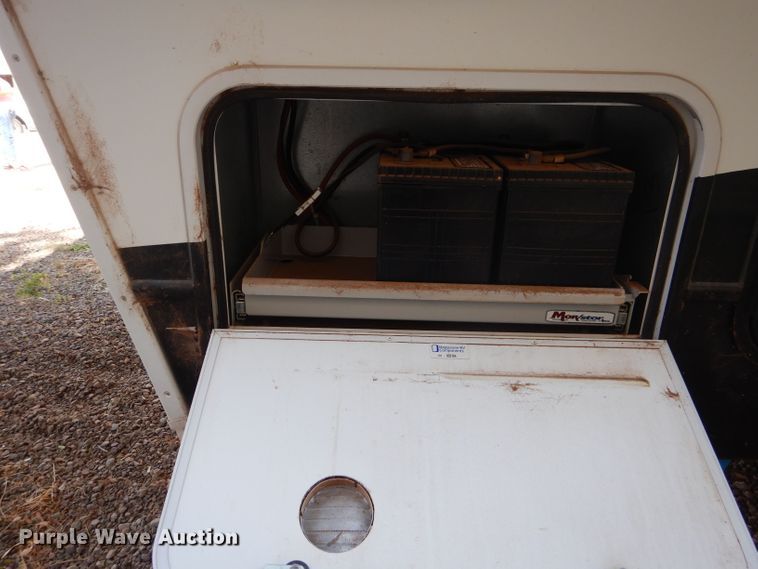 image for item DJ8962 2009 Carriage Carri-Lite  camper