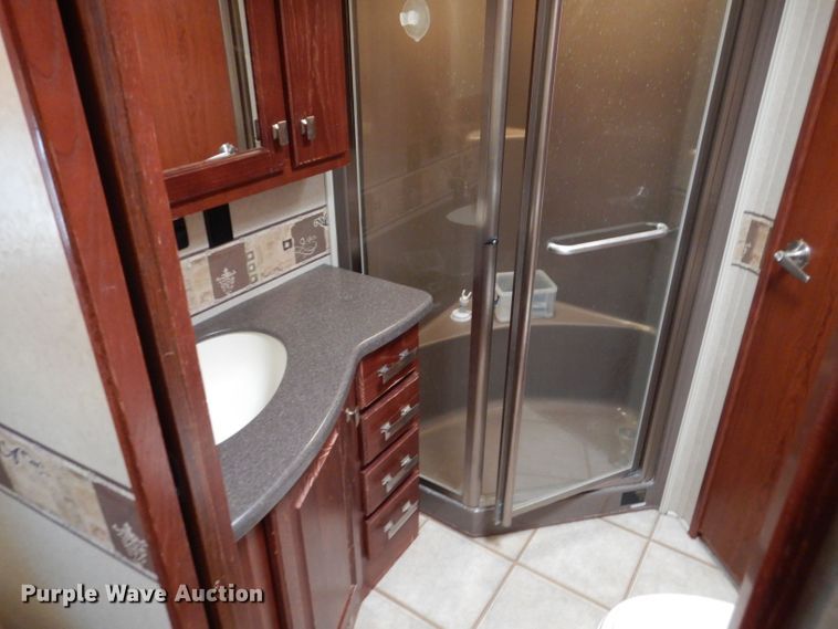 image for item DJ8962 2009 Carriage Carri-Lite  camper