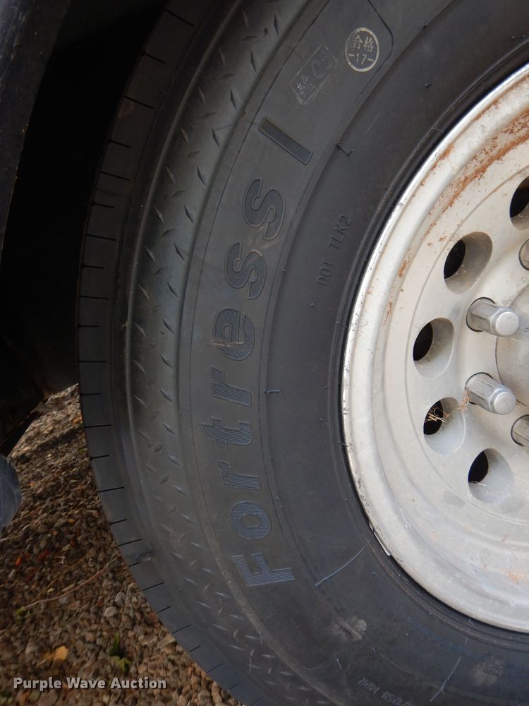 image for item DJ8962 2009 Carriage Carri-Lite  camper