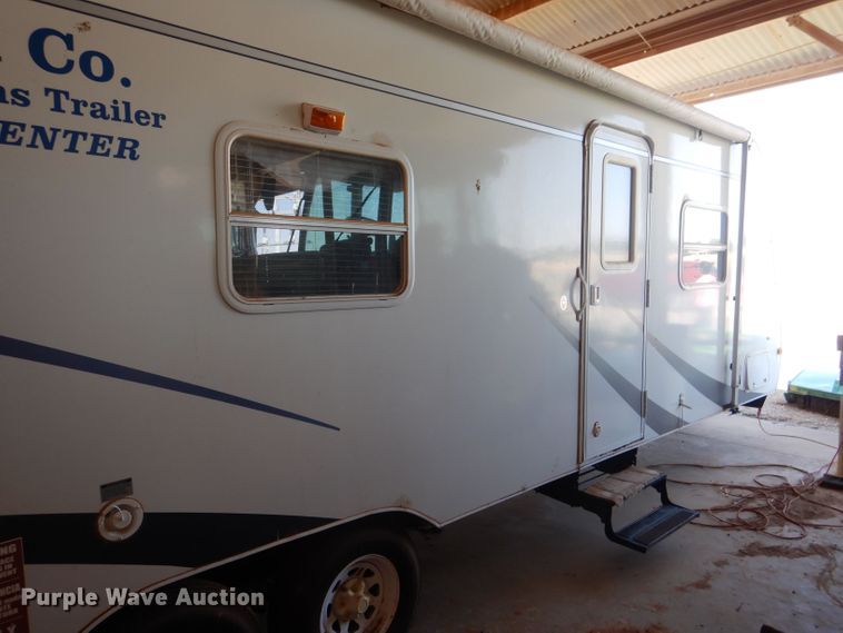 image for item DJ8963 2006 R-Vision Trail Sport  camper