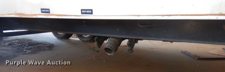 image for item DJ8963 2006 R-Vision Trail Sport  camper