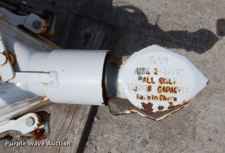 image for item DK0492 2016 Titan Primo  livestock trailer