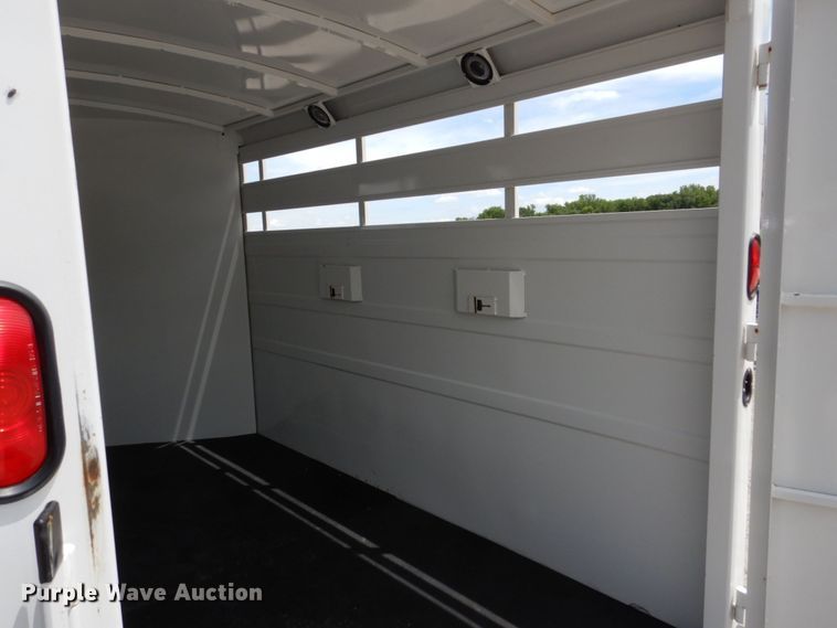 image for item DK0492 2016 Titan Primo  livestock trailer