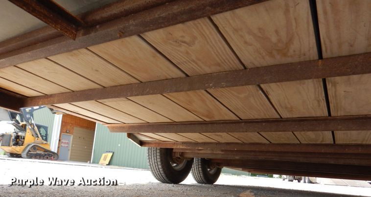 image for item DK0492 2016 Titan Primo  livestock trailer