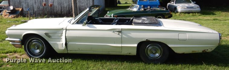image for item DK0916 1965 Ford Thunderbird  convertible